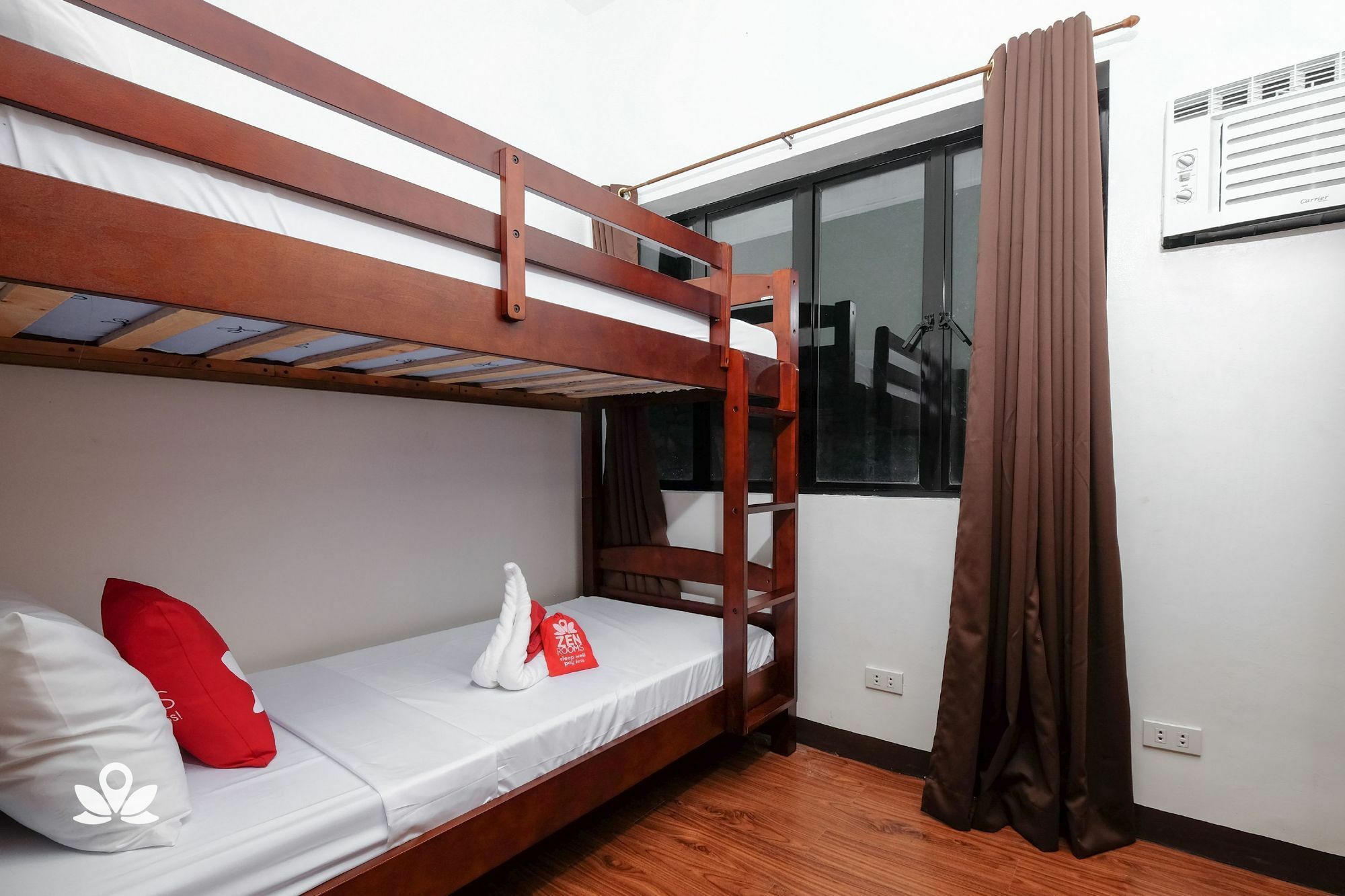 Zen Rooms Woodridge Mckinley Bgc Taguig Esterno foto